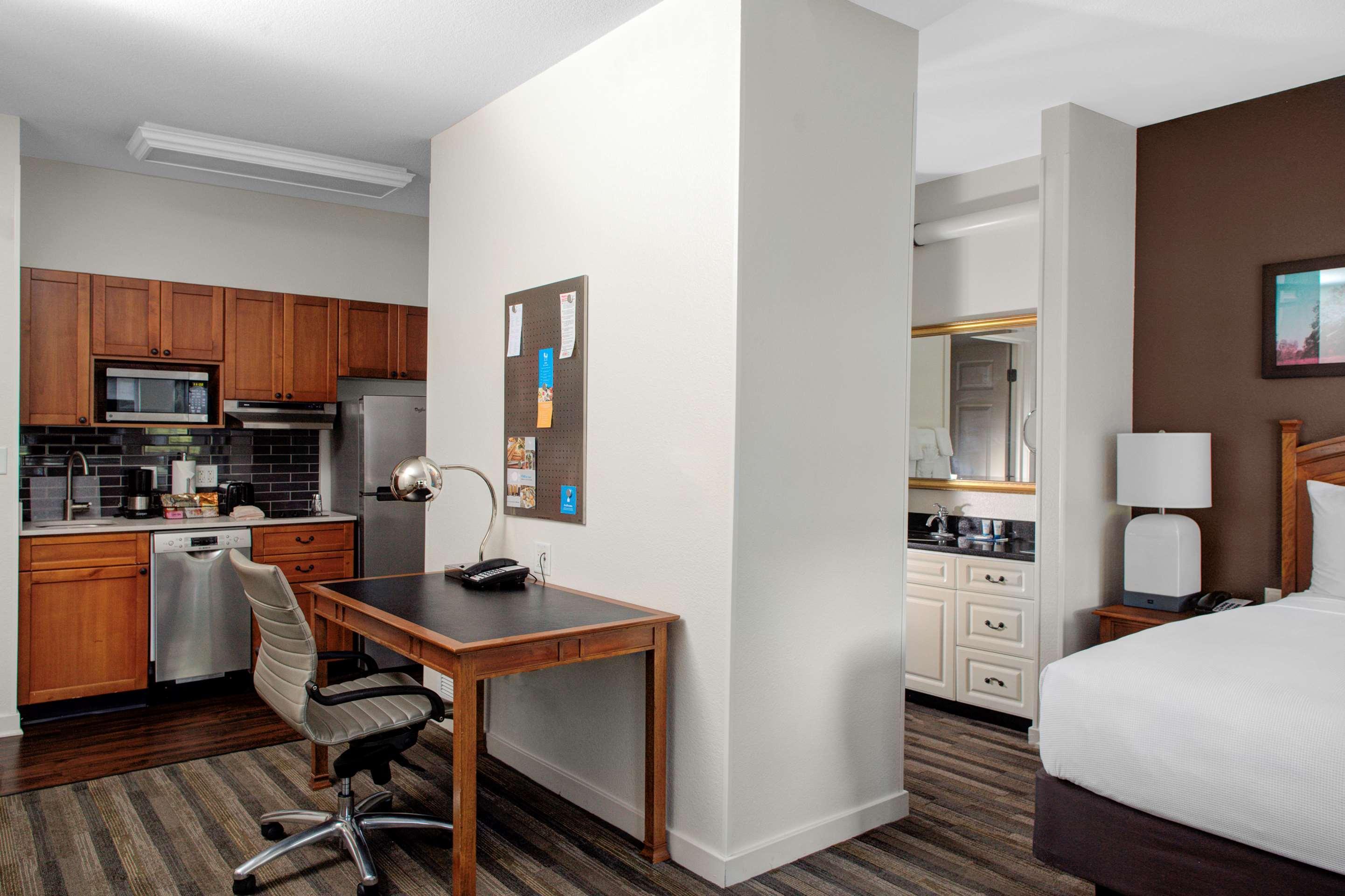 Hyatt House Parsippany East Hotel Exterior photo